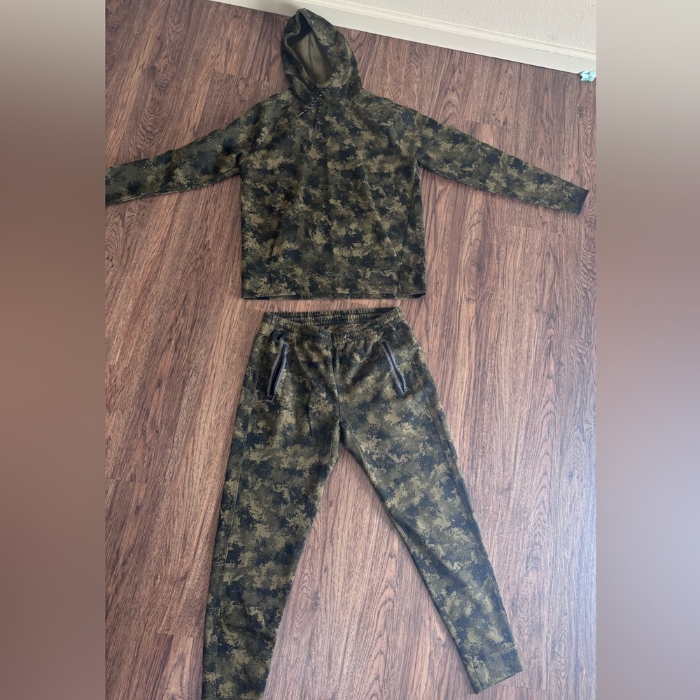 Old Navy Olive Camo Two-Piece Set